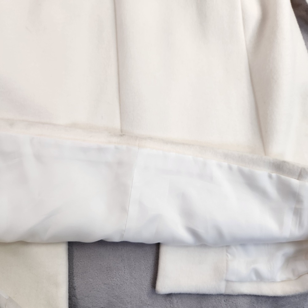 VALENTINO $6,900 Ivory Virgin Wool Silk Belted Long Coat Gold V Pockets size 38 - Picture 14 of 16